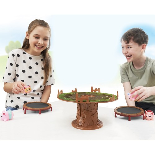 Świnie na trampolinie Świnie na trampolinie