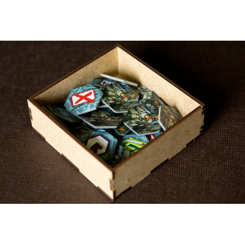 reDrewno Insert pasujący do gry...