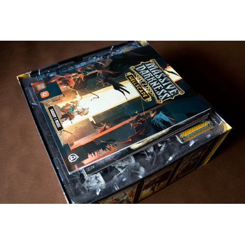 reDrewno Insert pasujący do gry...