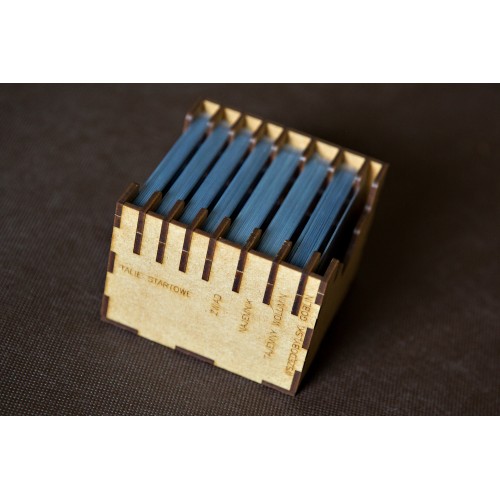 reDrewno Insert pasujący do gry...