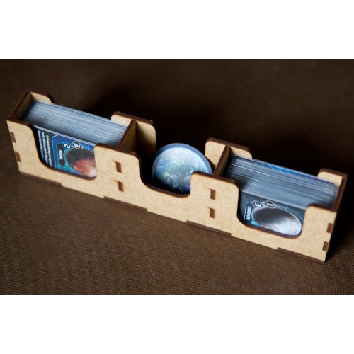 reDrewno Insert pasujący do gry...