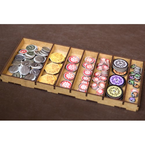 reDrewno Insert pasujący do gry...