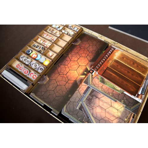 reDrewno Insert pasujący do gry...