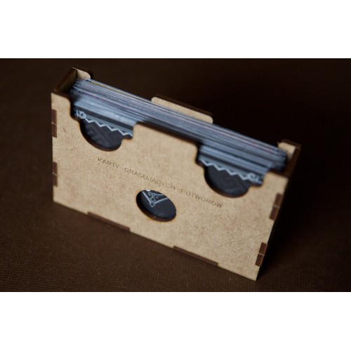 reDrewno Insert pasujący do gry...