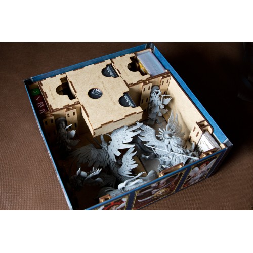 reDrewno Insert pasujący do gry...