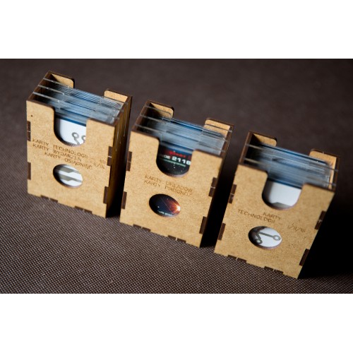 reDrewno Insert pasujący do gry...