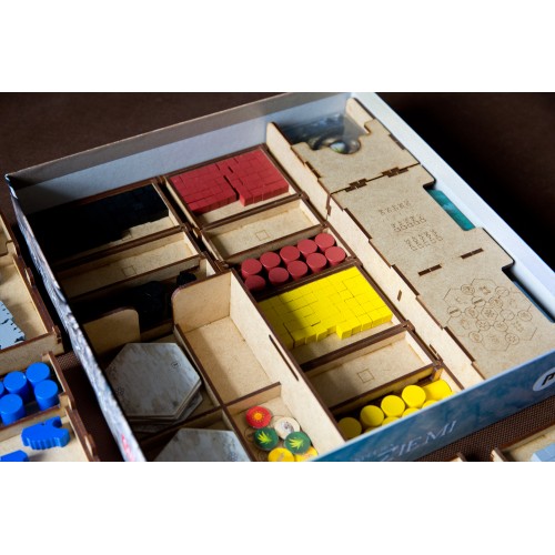 reDrewno Insert pasujący do gry...