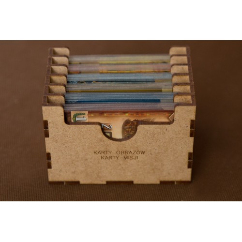 reDrewno Insert pasujący do gry...