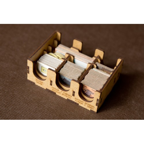 reDrewno Insert pasujący do gry...