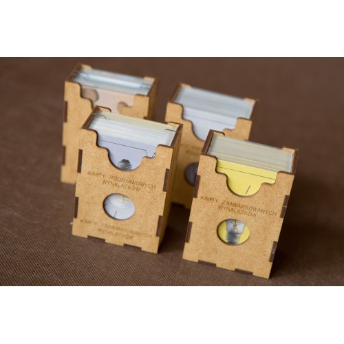 reDrewno Insert pasujący do gry...