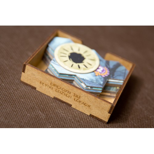 reDrewno Insert pasujący do gry...