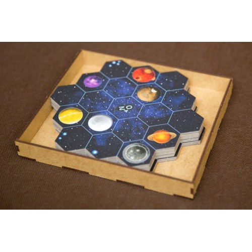 reDrewno Insert pasujący do gry...