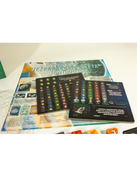 Niezbadana Planeta: Superksiężyc