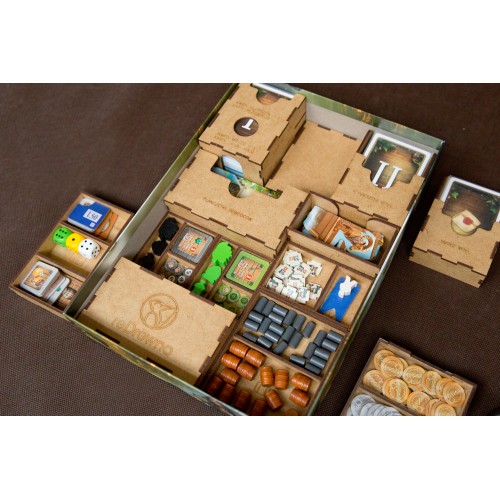 reDrewno Insert pasujący do gry...