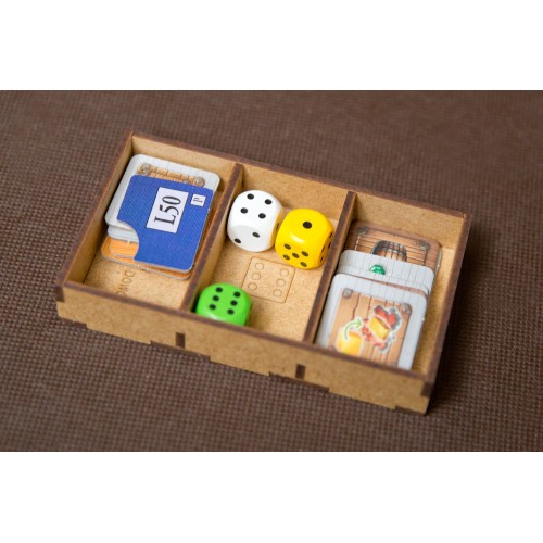 reDrewno Insert pasujący do gry...