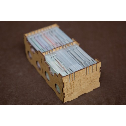 reDrewno Insert pasujący do gry...