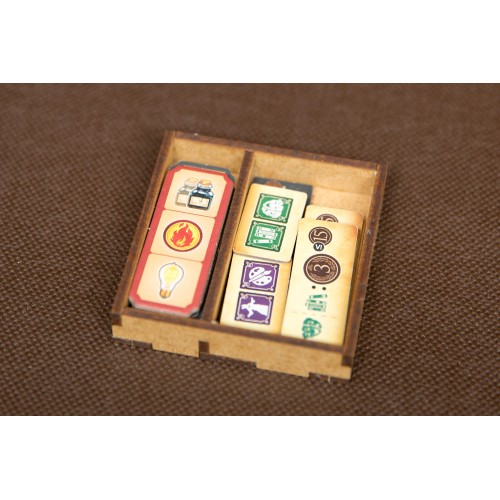 reDrewno Insert pasujący do gry...