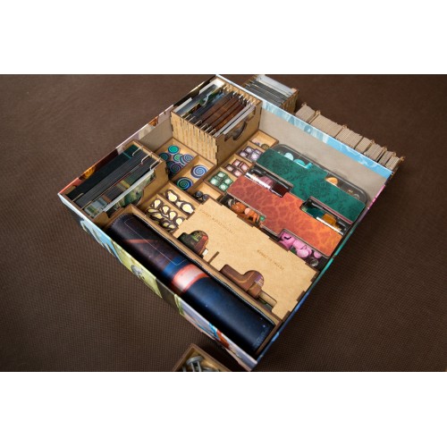 reDrewno Insert pasujący do gry...