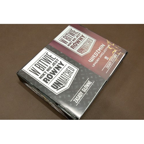 reDrewno Insert pasujący do gry...