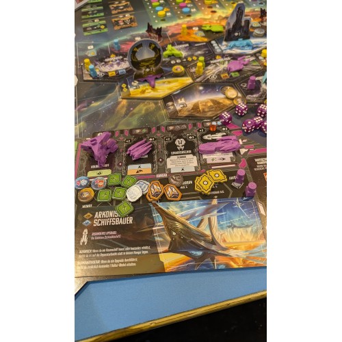 Andromeda's Edge: Na krawędzi galaktyki Andromeda's Edge: Na krawędzi galaktyki