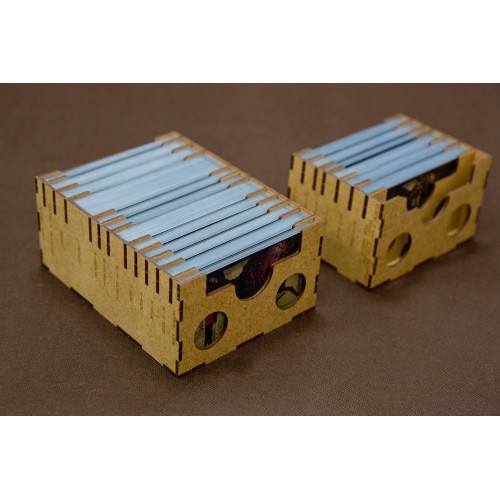 reDrewno Insert pasujący do gry...