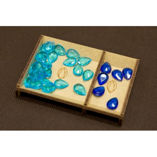 reDrewno Insert pasujący do gry...