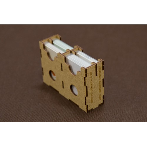 reDrewno Insert pasujący do gry...