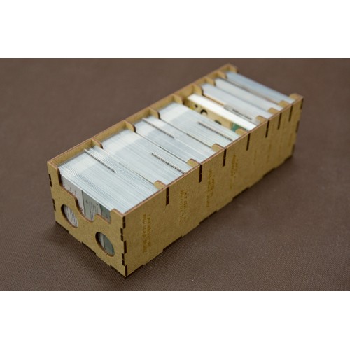 reDrewno Insert pasujący do gry...