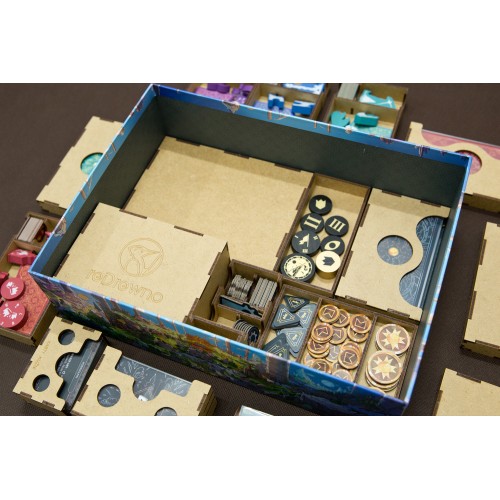 reDrewno Insert pasujący do gry...