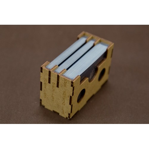 reDrewno Insert pasujący do gry...