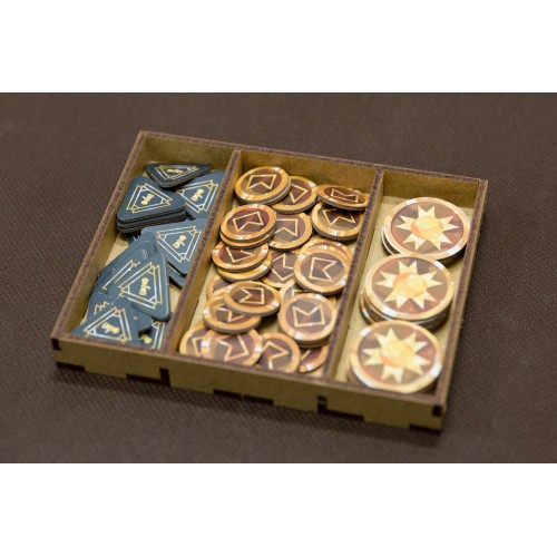 reDrewno Insert pasujący do gry...