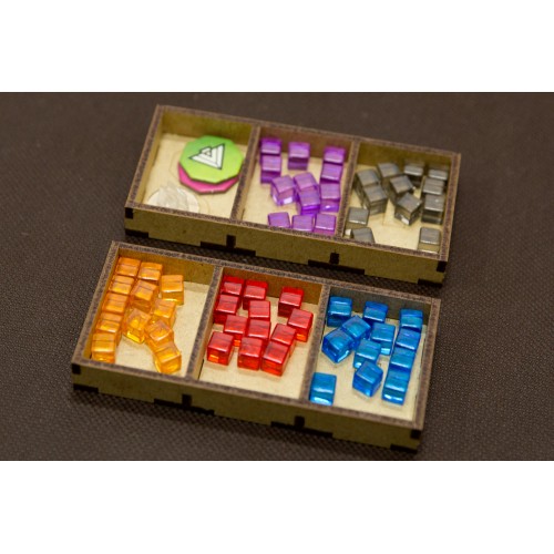 reDrewno Insert pasujący do gry...