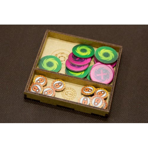 reDrewno Insert pasujący do gry...